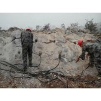 盤古斧牌劈裂機跟劈裂棒有什么區別